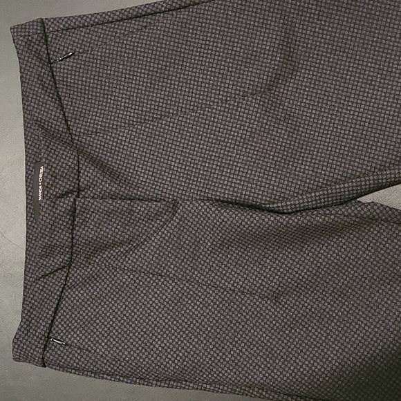 Amanda and Chelsea Fitted Pant / Size 6 - Picture 1 of 6